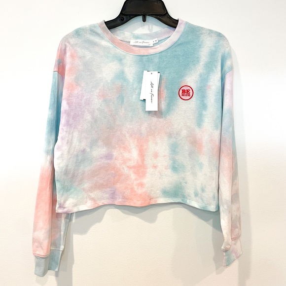 NWT ALL IN FAVOR Tie Dye Appliqué Crop Pullover - Picture 2 of 4
